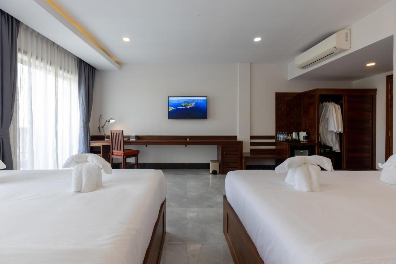 Blanc Smith Hotel Сиемрип Экстерьер фото