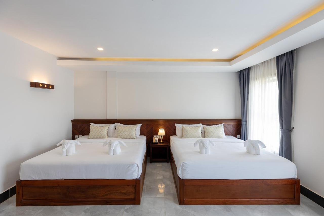 Blanc Smith Hotel Сиемрип Экстерьер фото