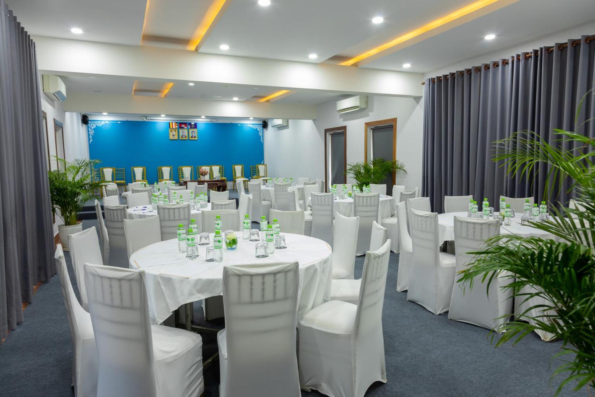 Blanc Smith Hotel Сиемрип Экстерьер фото