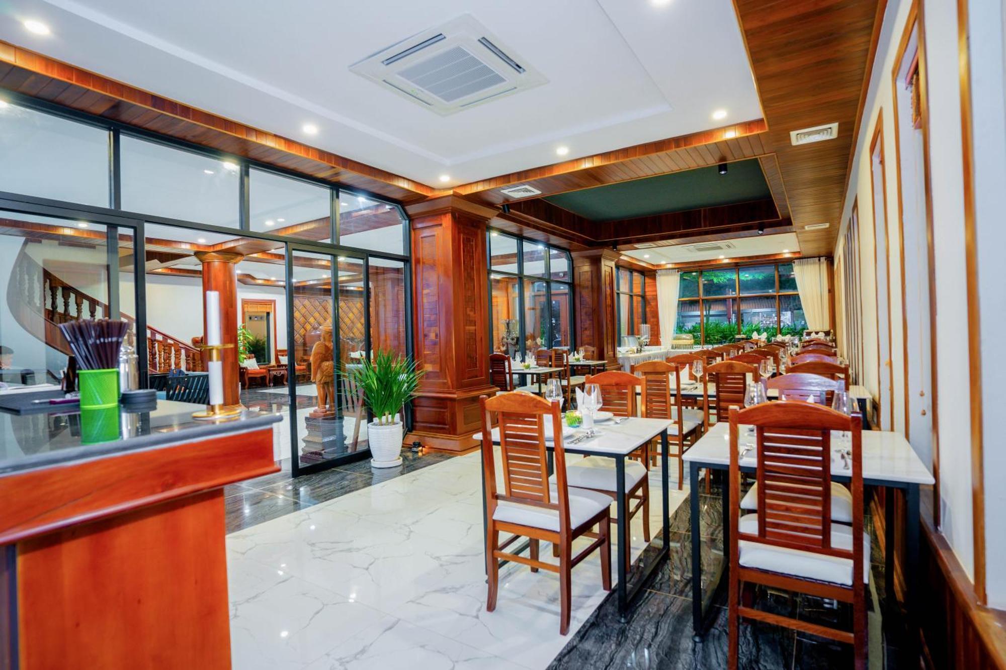 Blanc Smith Hotel Сиемрип Экстерьер фото
